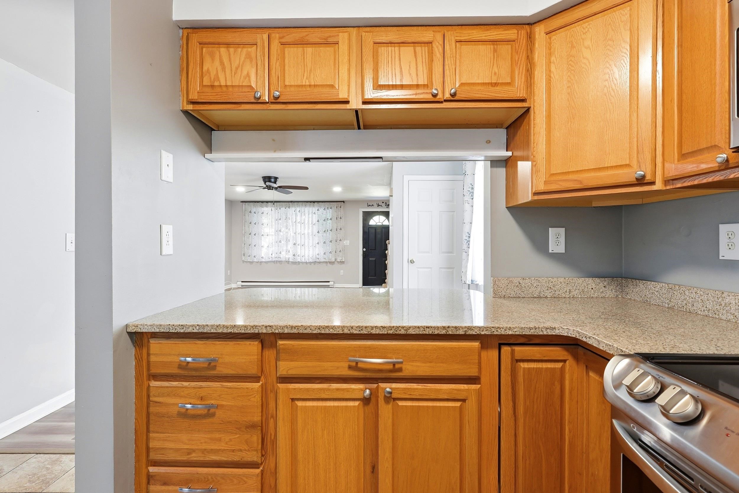 7 Chestnut Circle Merrimack, NH 03054 - Photo 15 of 35