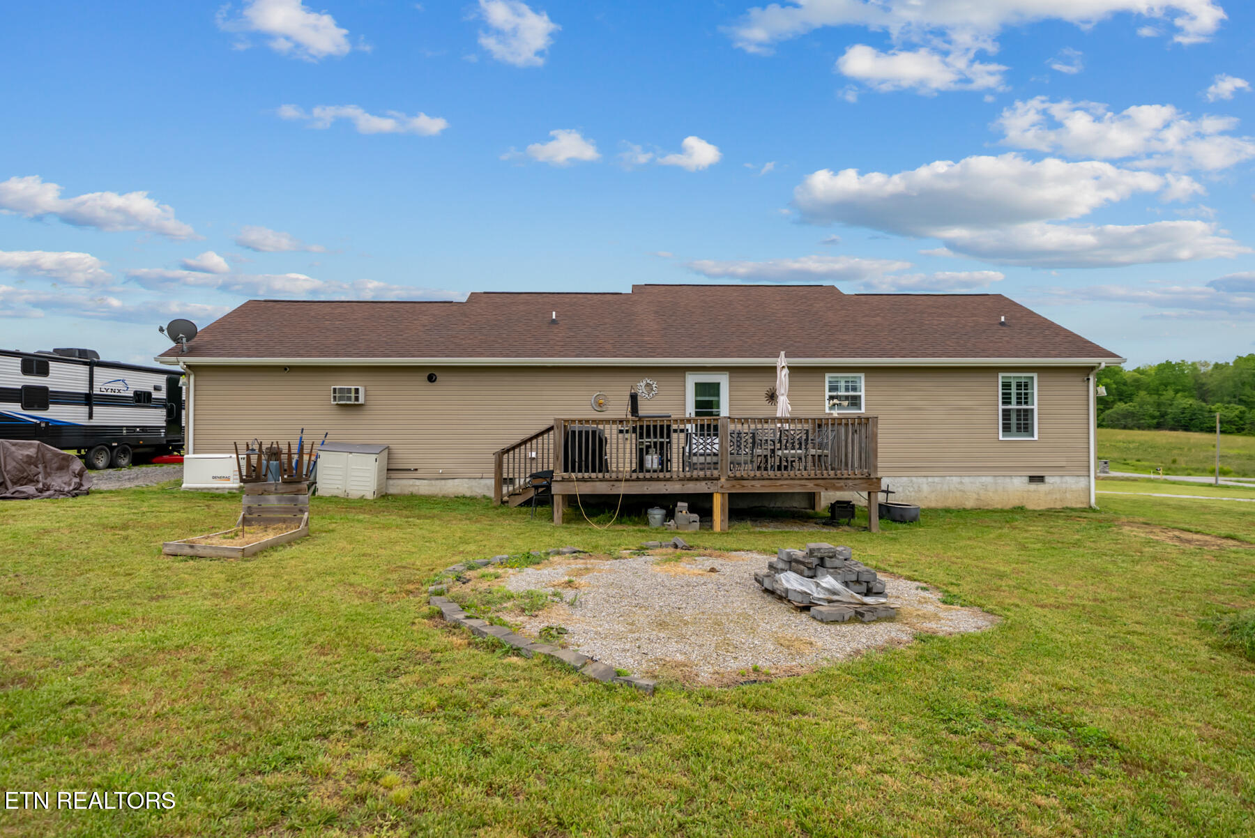 233 Georgee Road Jamestown, TN 38556 - Photo 7 of 43 DSC05583