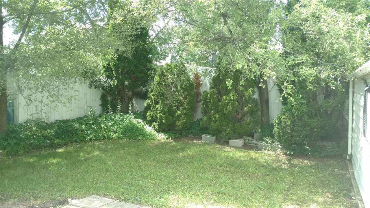 3206 Yale Street Flint, MI 48503 - Photo 5 of 38