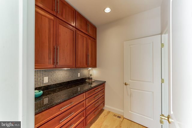 $875,000 | 640 West Kings Highway, Coatesville, PA 19320