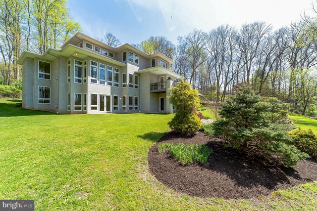 $875,000 | 640 West Kings Highway, Coatesville, PA 19320