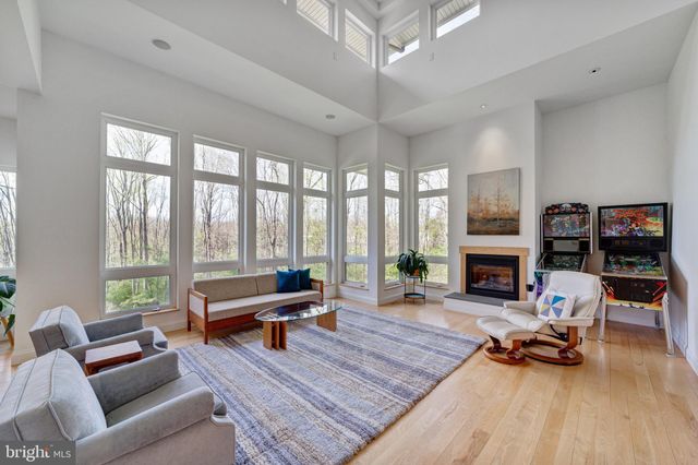 $875,000 | 640 West Kings Highway, Coatesville, PA 19320