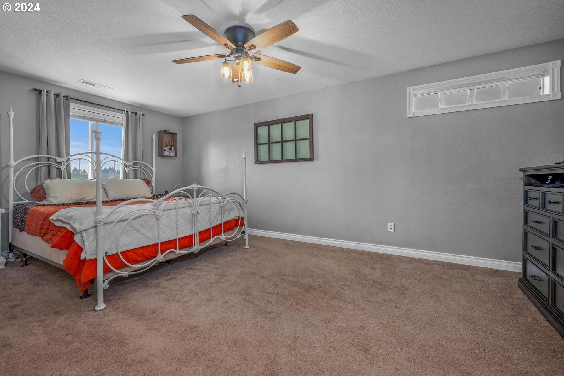 33020 South Dickey Prairie Road Molalla, OR 97038 - Photo 17 of 48 Gallery Image 17
