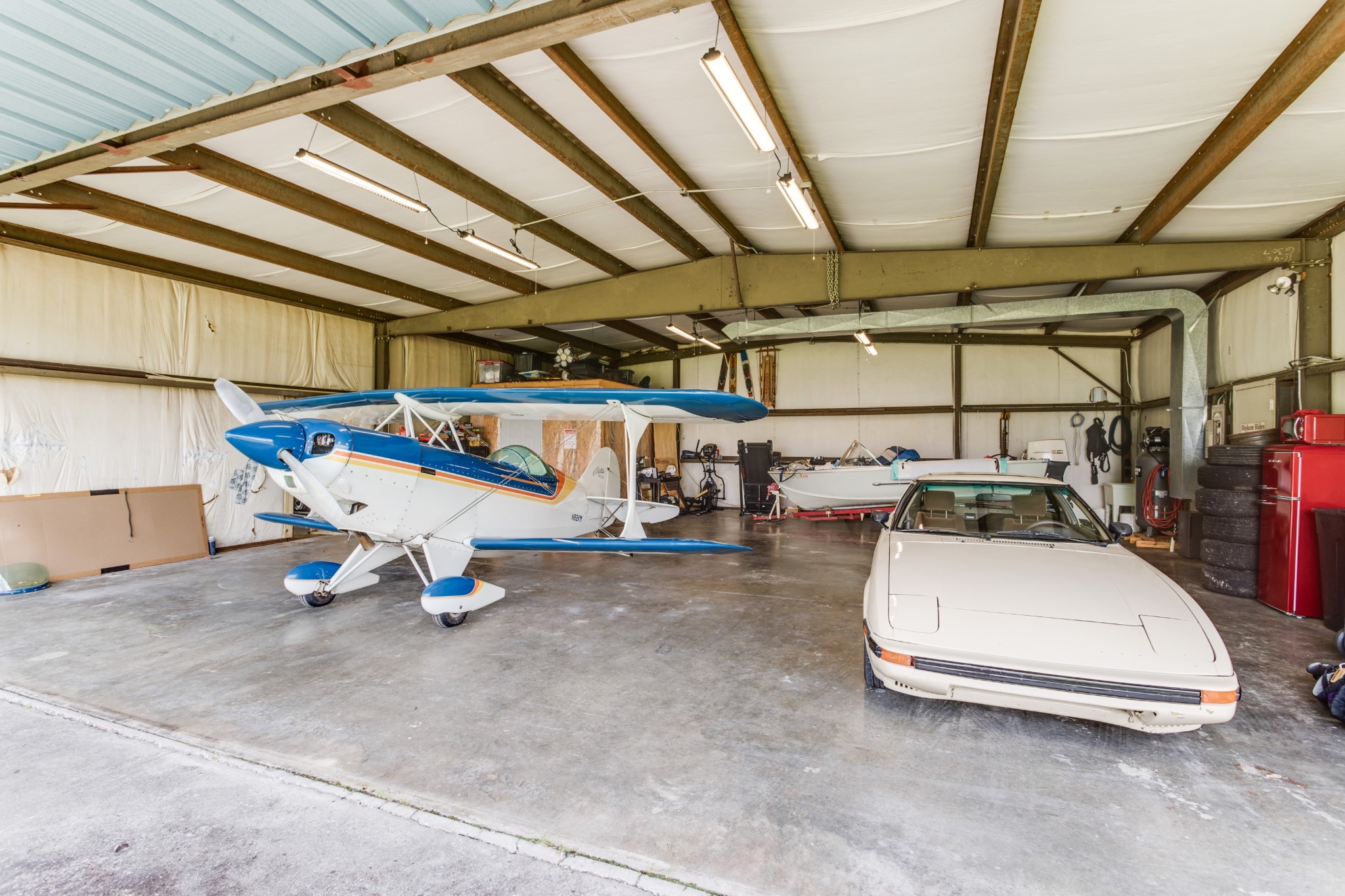2987 Rock Road Morrison, TN 37357 - Photo 31 of 46 a view of garage