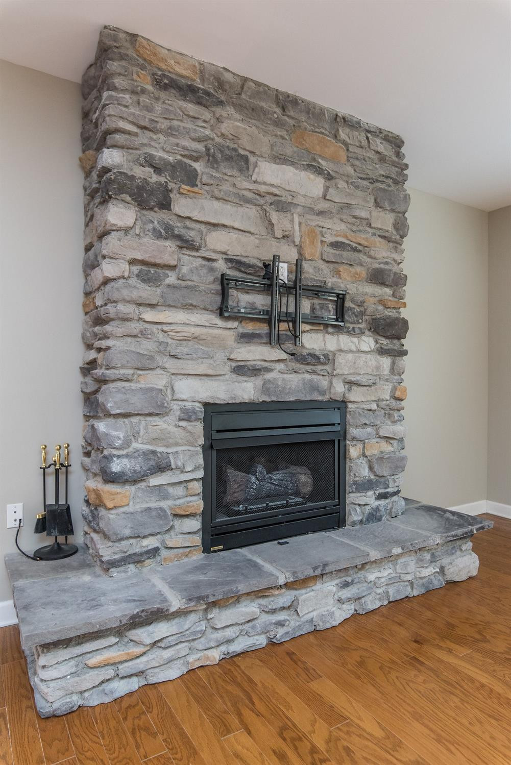 233 Regency Point Path Lexington, KY 40503 - Photo 5 of 28 Photo 5