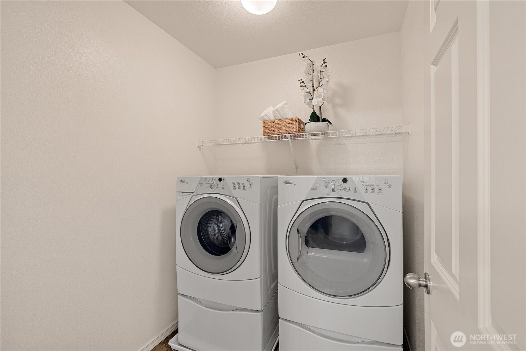 4150 240 Place Southeast Bothell, WA 98021 - Photo 20 of 36
