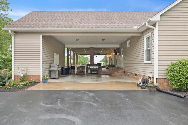 $749,000 | 95 A State Rd S-42-9964, Spartanburg, SC 29306