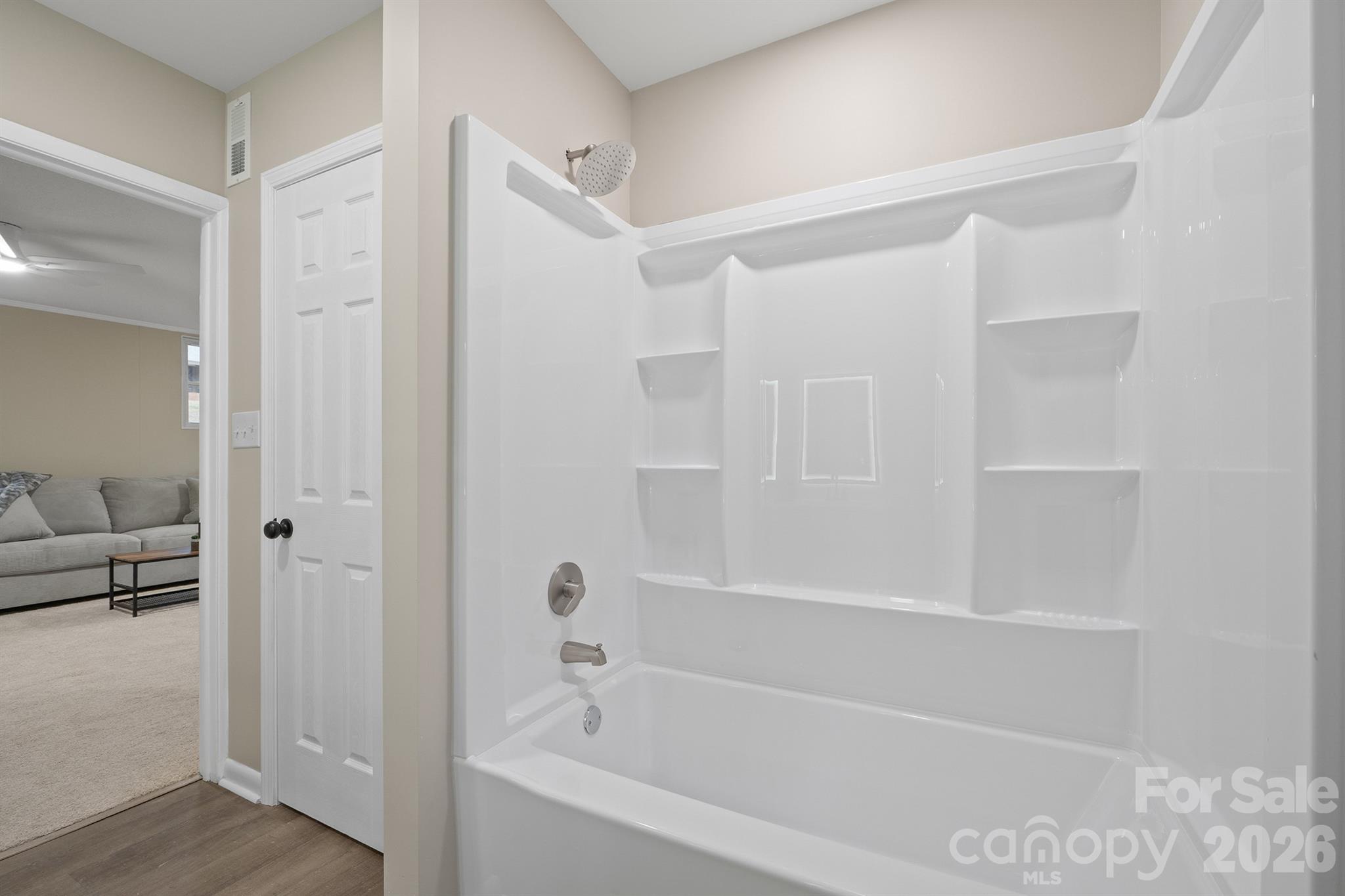 8928 Singingpine Road Charlotte, NC 28214 - Photo 8 of 42 Gallery Image 8