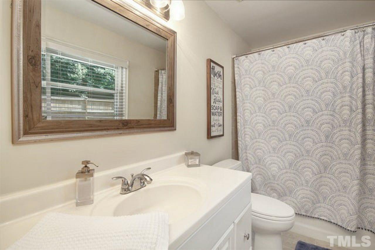 5515 Fairoaks Road Durham, NC 27712 - Photo 14 of 28