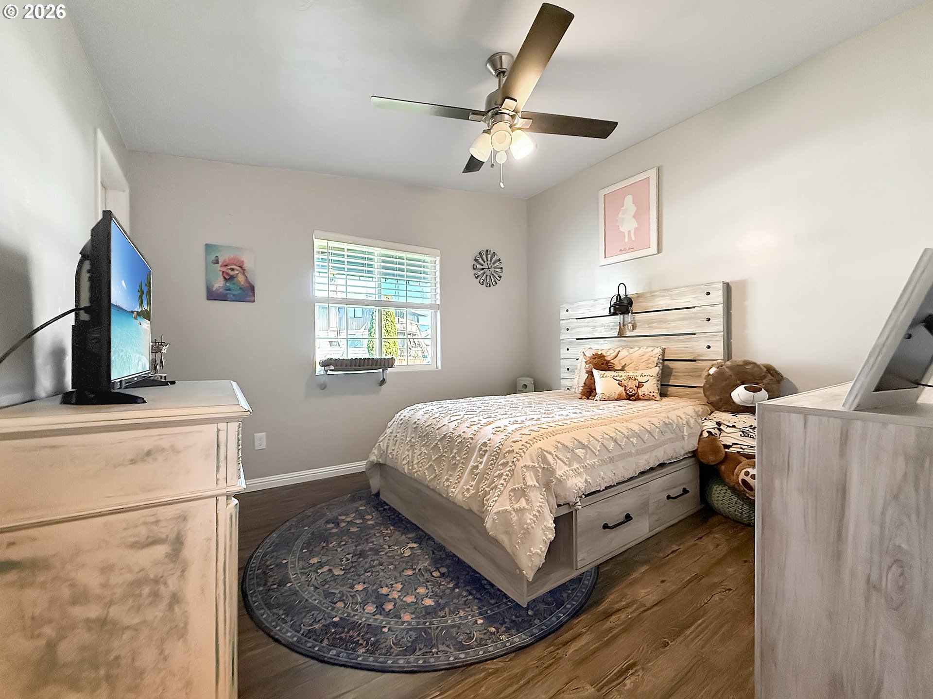 515 Memory Lane Brookings, OR 97415 - Photo 9 of 33