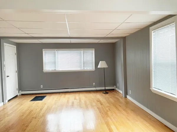 $2,500 | 48 Linden Street, Unit 1, Salem, MA 01970