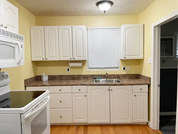 $2,500 | 48 Linden Street, Unit 1, Salem, MA 01970