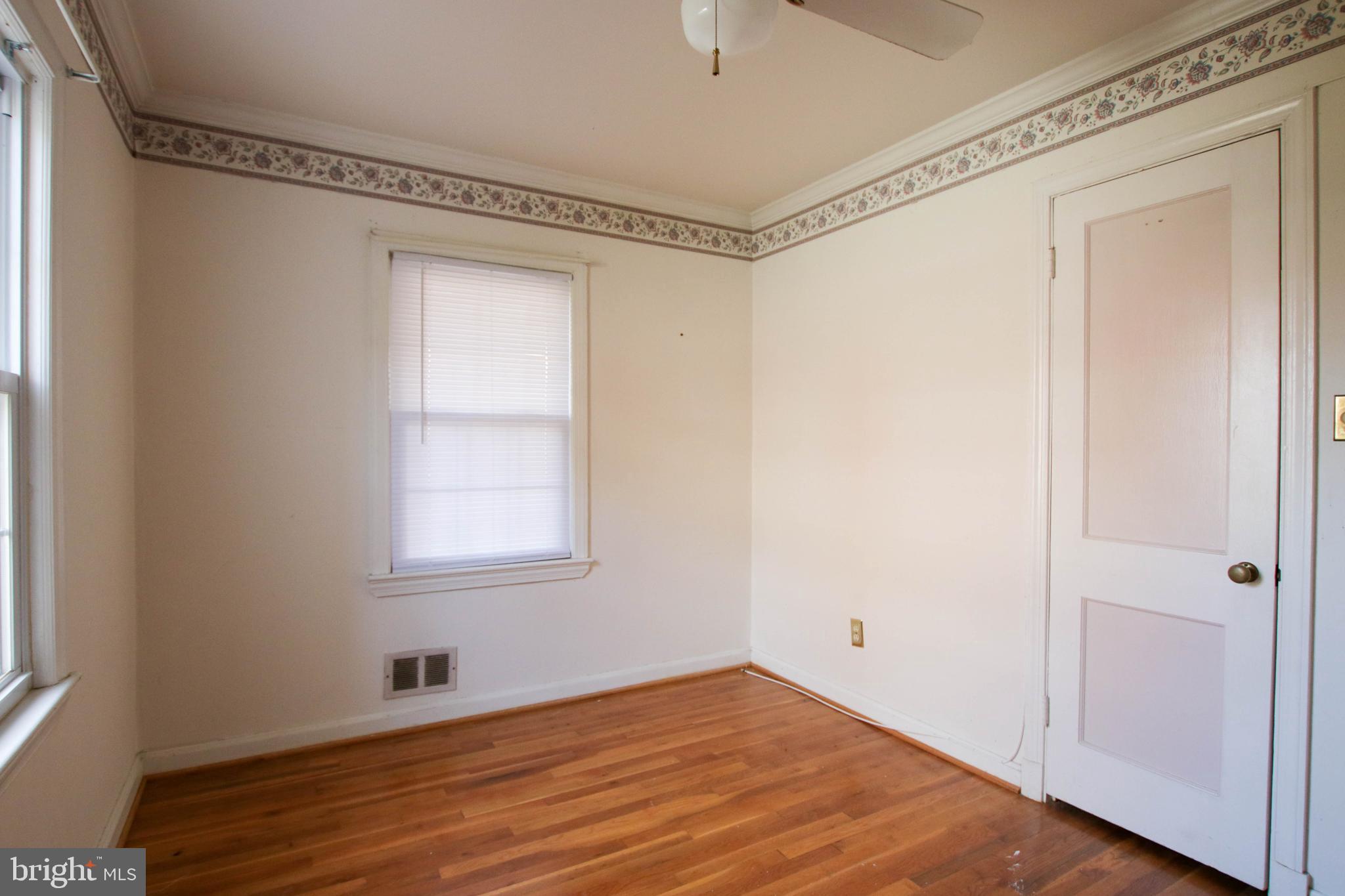 10811 Keller Street Silver Spring, MD 20902 - Photo 12 of 29 Bedroom