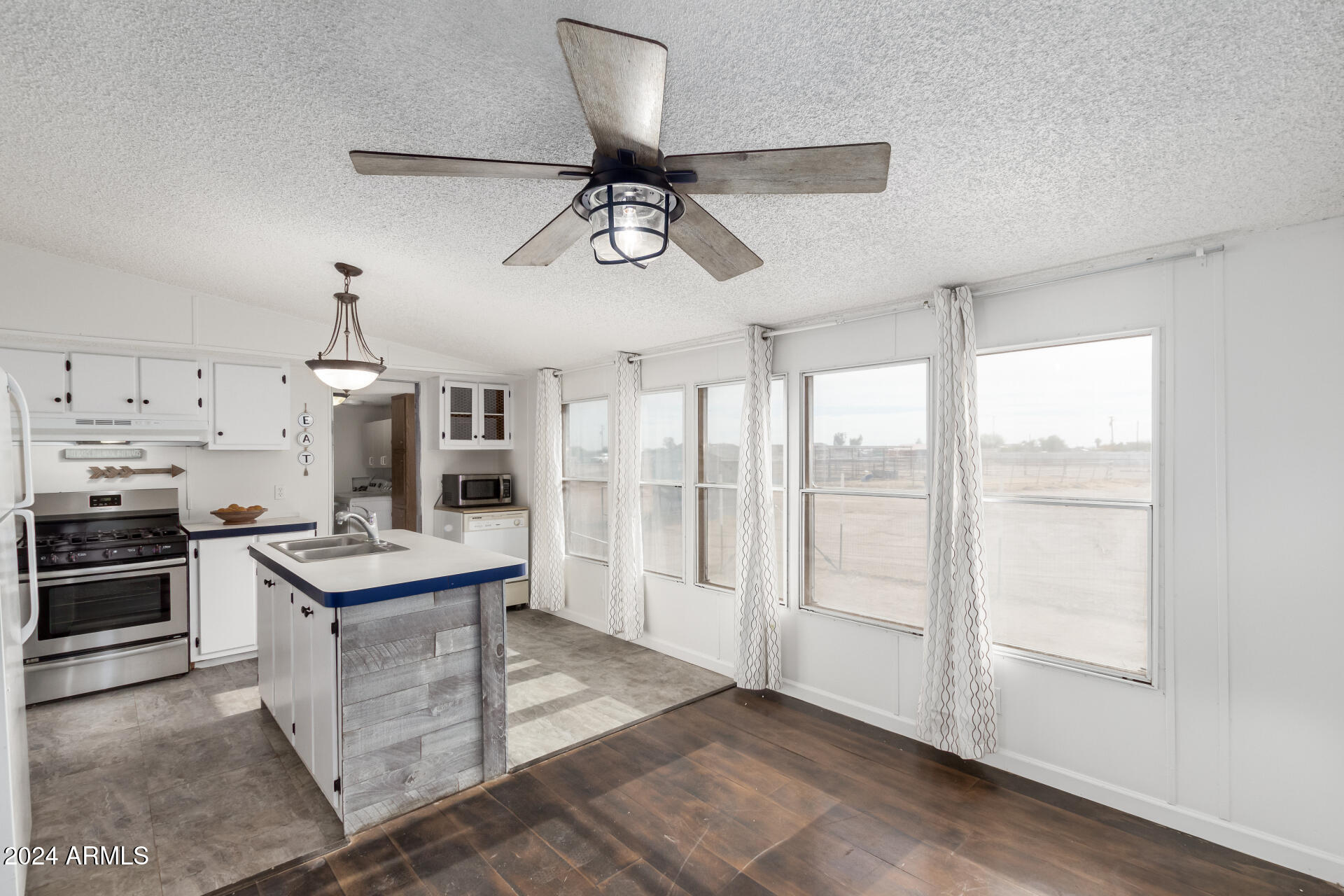 34045 West Miller Road Stanfield, AZ 85172 - Photo 13 of 61 15 - Miller