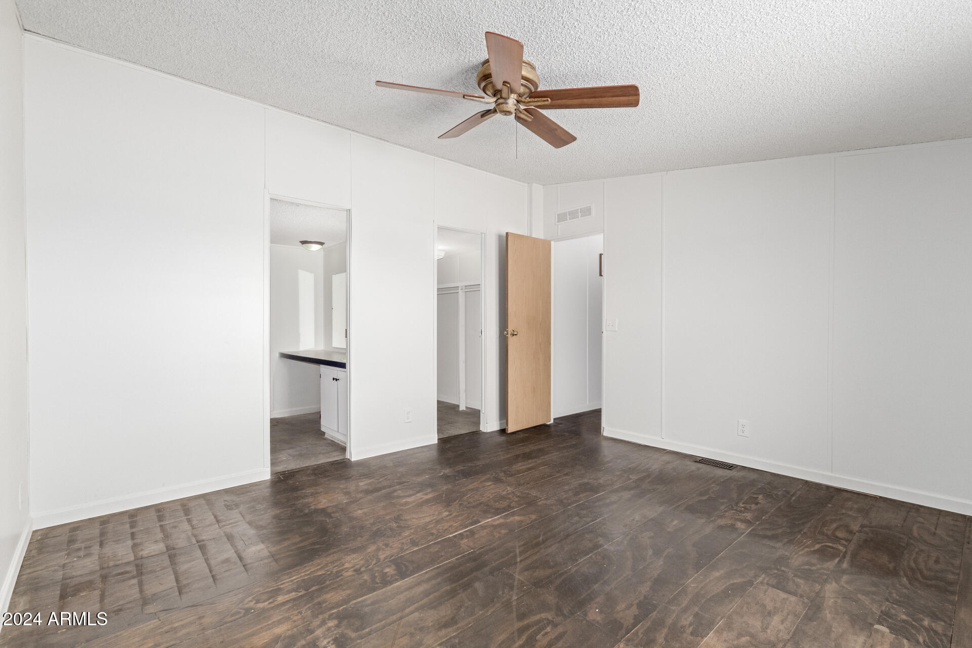 34045 West Miller Road Stanfield, AZ 85172 - Photo 16 of 61 Primary bedroom 3