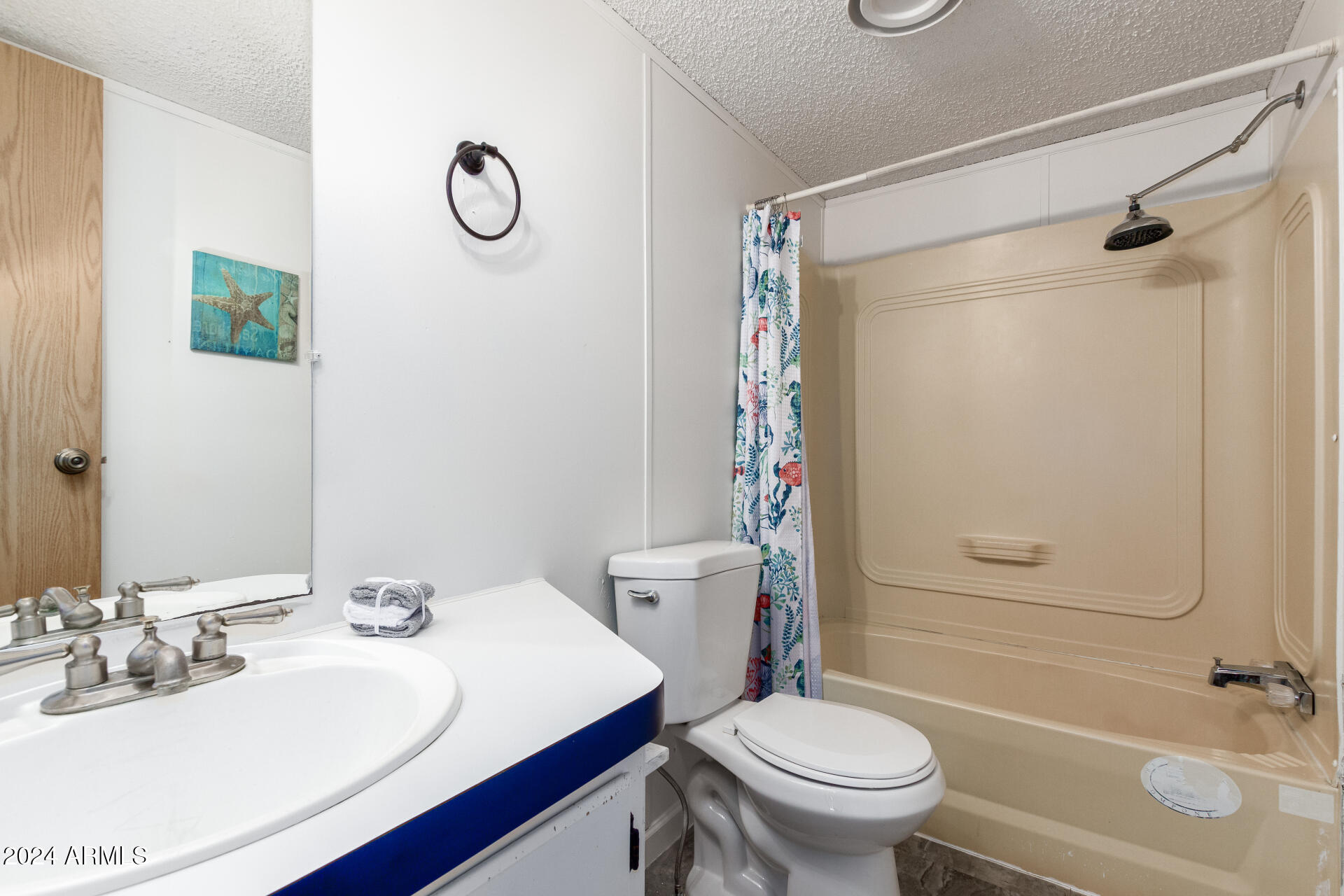 34045 West Miller Road Stanfield, AZ 85172 - Photo 24 of 61 Guest Bathroom