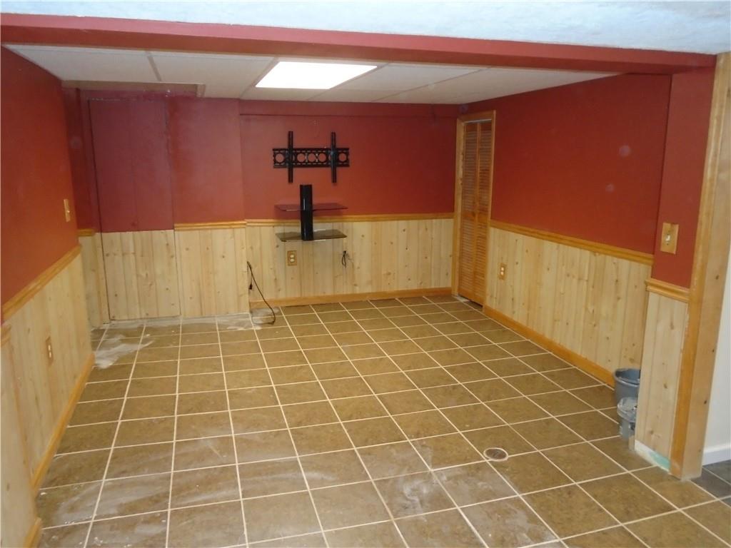 122 Galley Road Canonsburg, PA 15317 - Photo 14 of 23 Gallery Image 14