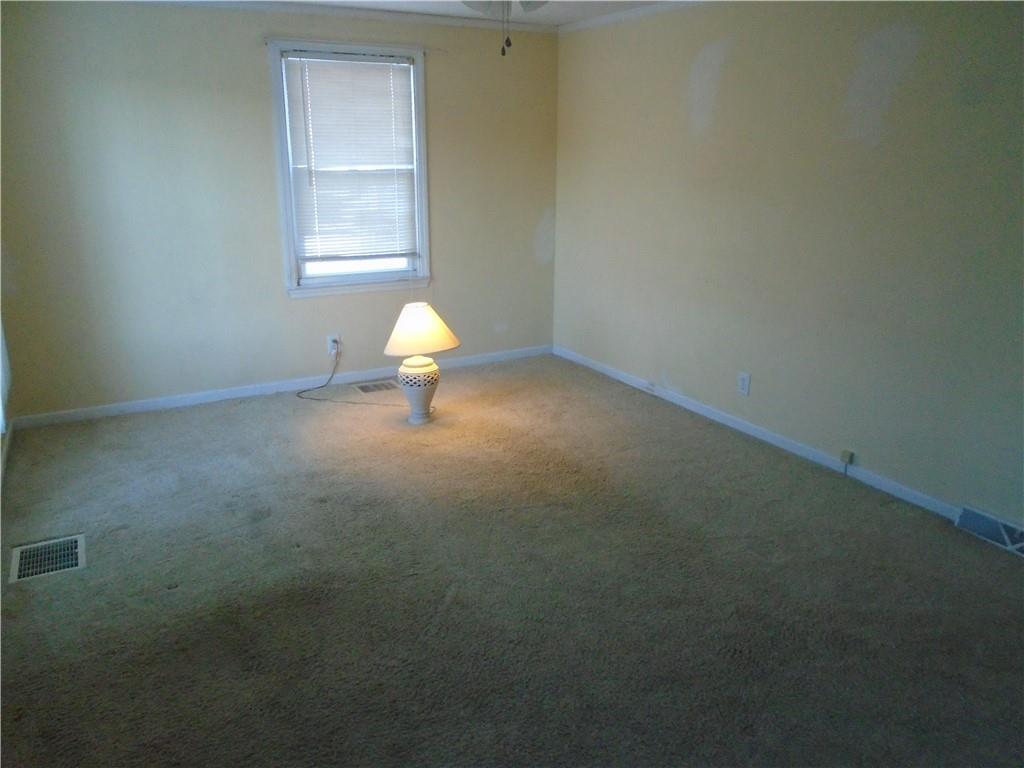 122 Galley Road Canonsburg, PA 15317 - Photo 7 of 23 Gallery Image 7