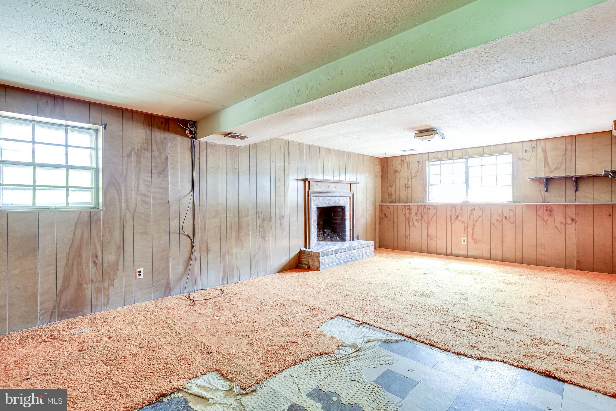 428 Crosby Road Baltimore, MD 21228 - Photo 25 of 33 DEN