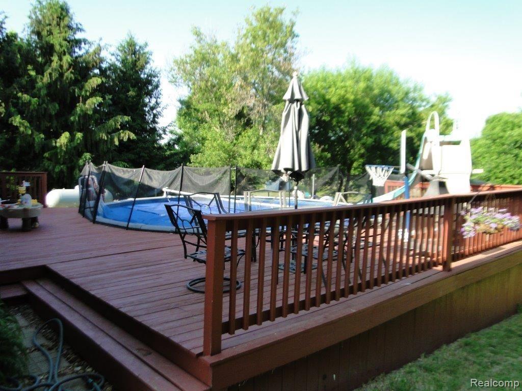 5016 Laur Road North Branch, MI 48461 - Photo 39 of 46 Large Deck