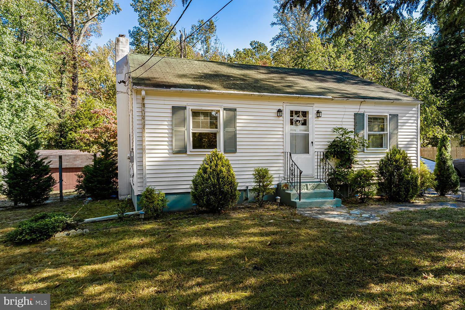 39 Taunton Road Medford, NJ 08055 - Photo 2 of 24 Front view of home