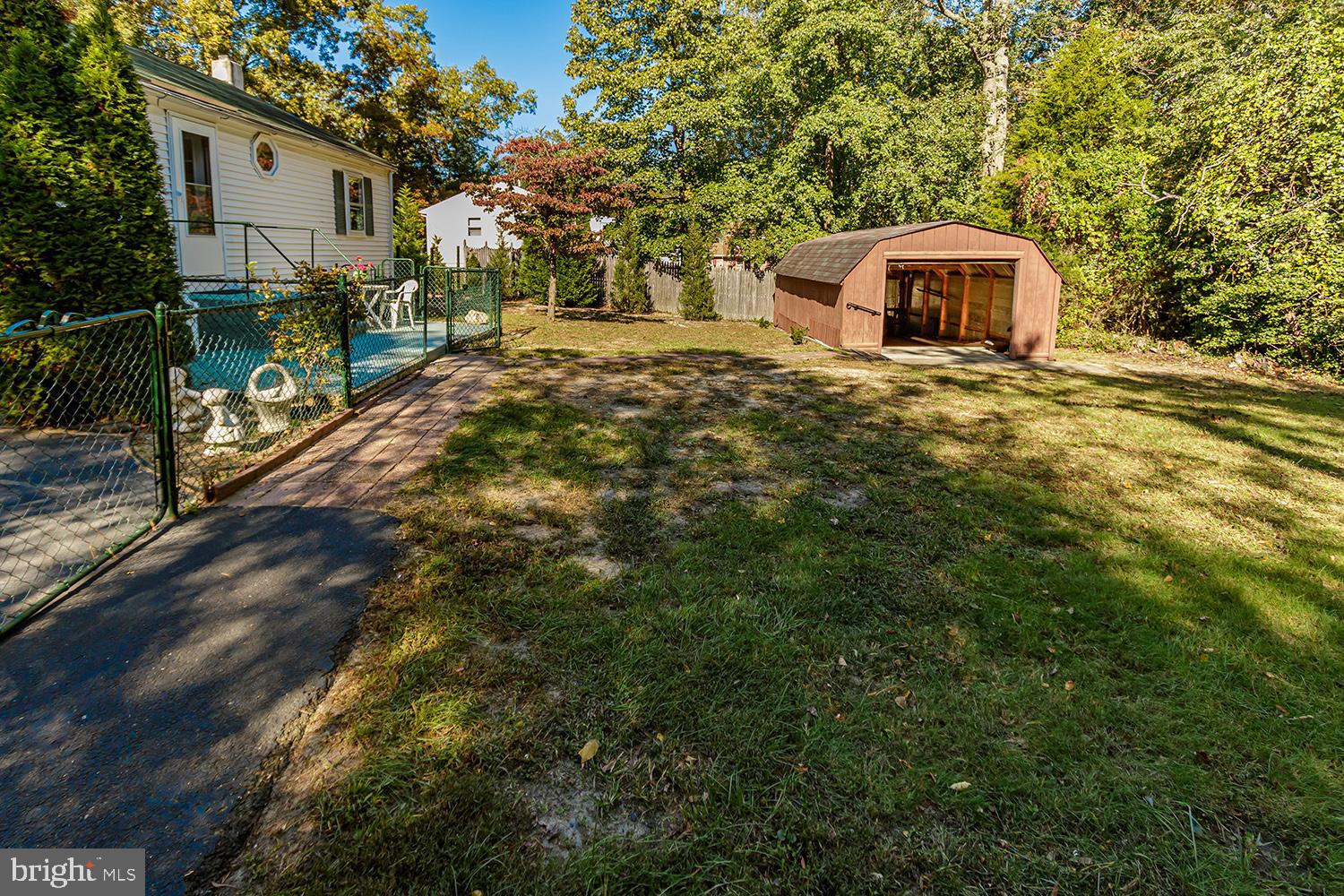 39 Taunton Road Medford, NJ 08055 - Photo 21 of 24 Backyard