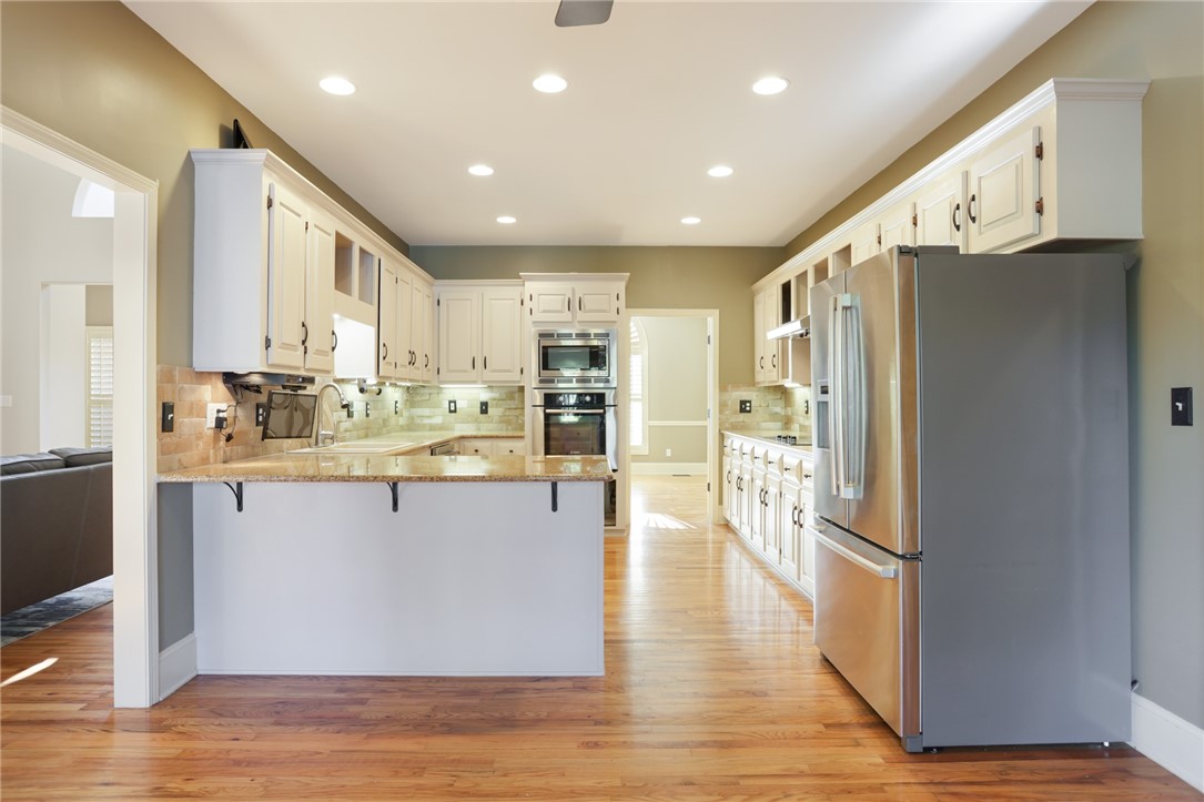 1409 Autun Road Pendleton, SC 29670 - Photo 11 of 45