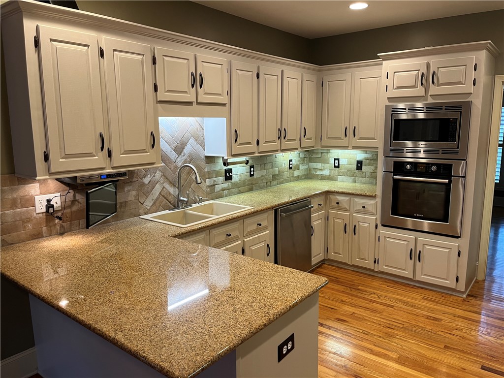 1409 Autun Road Pendleton, SC 29670 - Photo 13 of 45