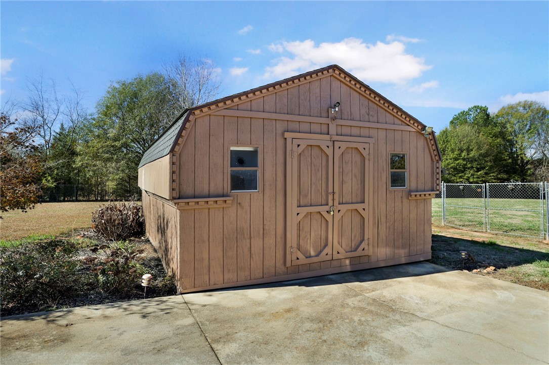 1409 Autun Road Pendleton, SC 29670 - Photo 39 of 45