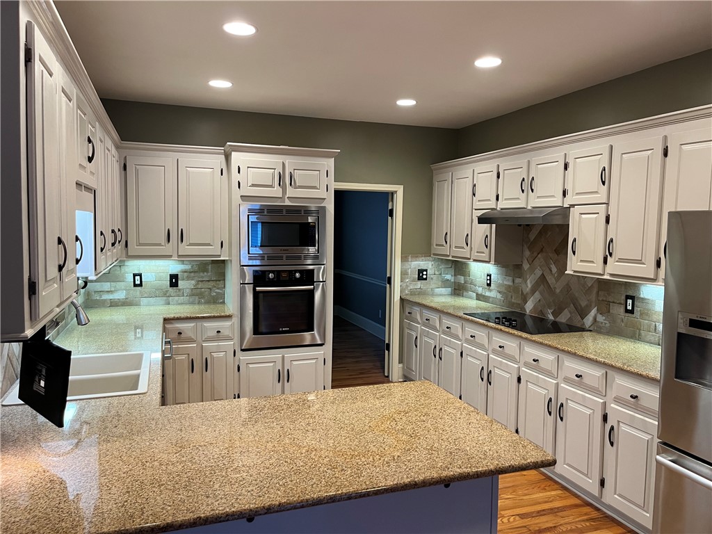 1409 Autun Road Pendleton, SC 29670 - Photo 9 of 45