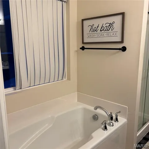 $369,900 | 10 Scenic Bend, Festus, MO 63028