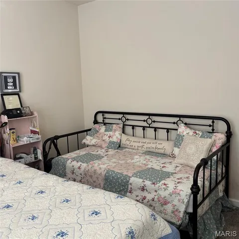 $369,900 | 10 Scenic Bend, Festus, MO 63028