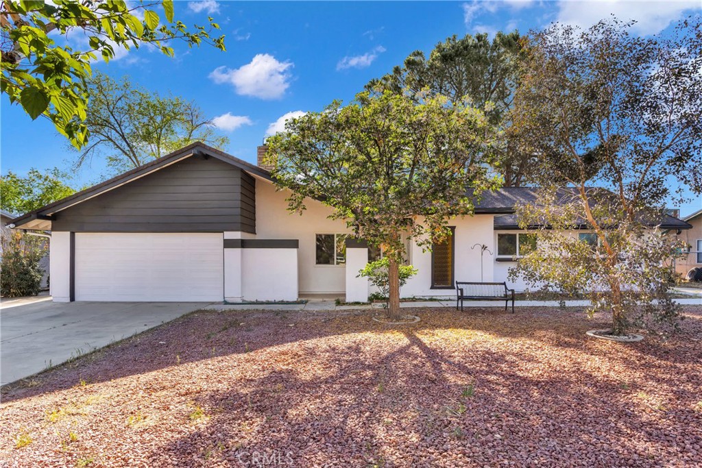 14246 Osage Road Apple Valley, CA 92307 - Photo 1 of 1 Gallery Image 1