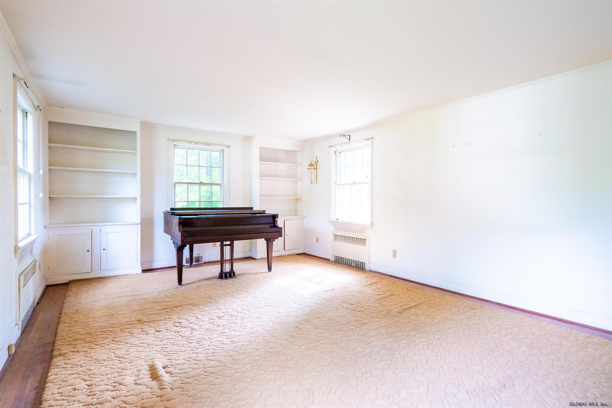 14 Cherry Tree Road Colonie, NY 12211 - Photo 5 of 47 Photo 5