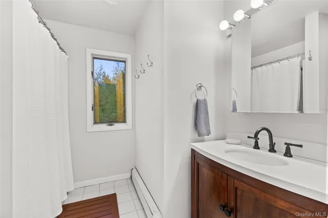 $685,000 | 215 Highway 164, Patterson, NY 12563