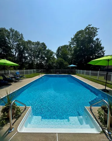 $685,000 | 215 Highway 164, Patterson, NY 12563