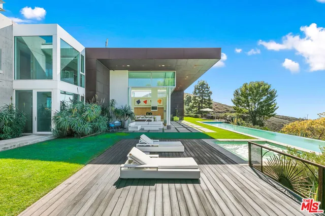 $55,000 | 9200 Cotharin Road, Malibu, CA 90265