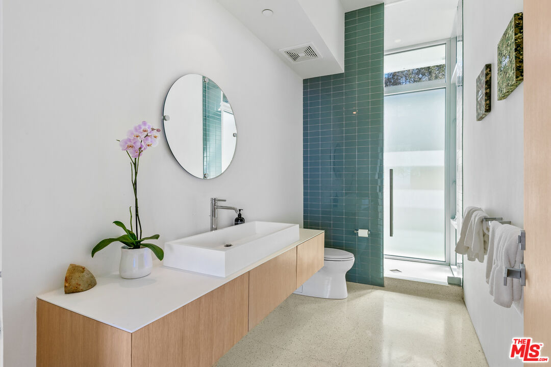 9200 Cotharin Road Malibu, CA 90265 - Photo 47 of 51