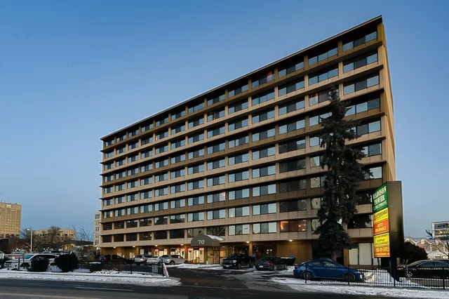 $169,900 | 70 Southbridge Street, Unit 611, Worcester, MA 01608
