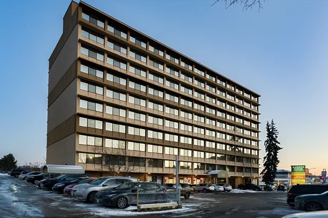 $169,900 | 70 Southbridge Street, Unit 611, Worcester, MA 01608