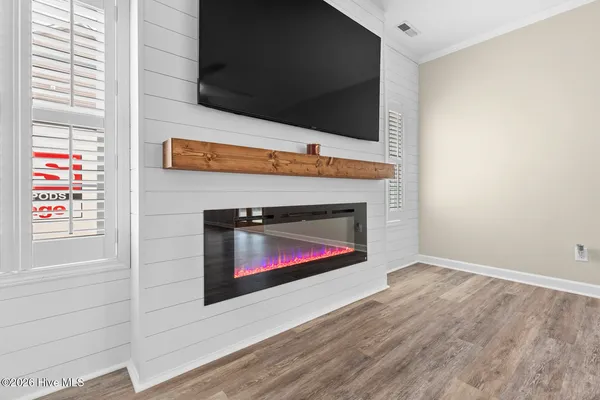 $359,900 | 519 Aberdineshire Court, Hubert, NC 28539