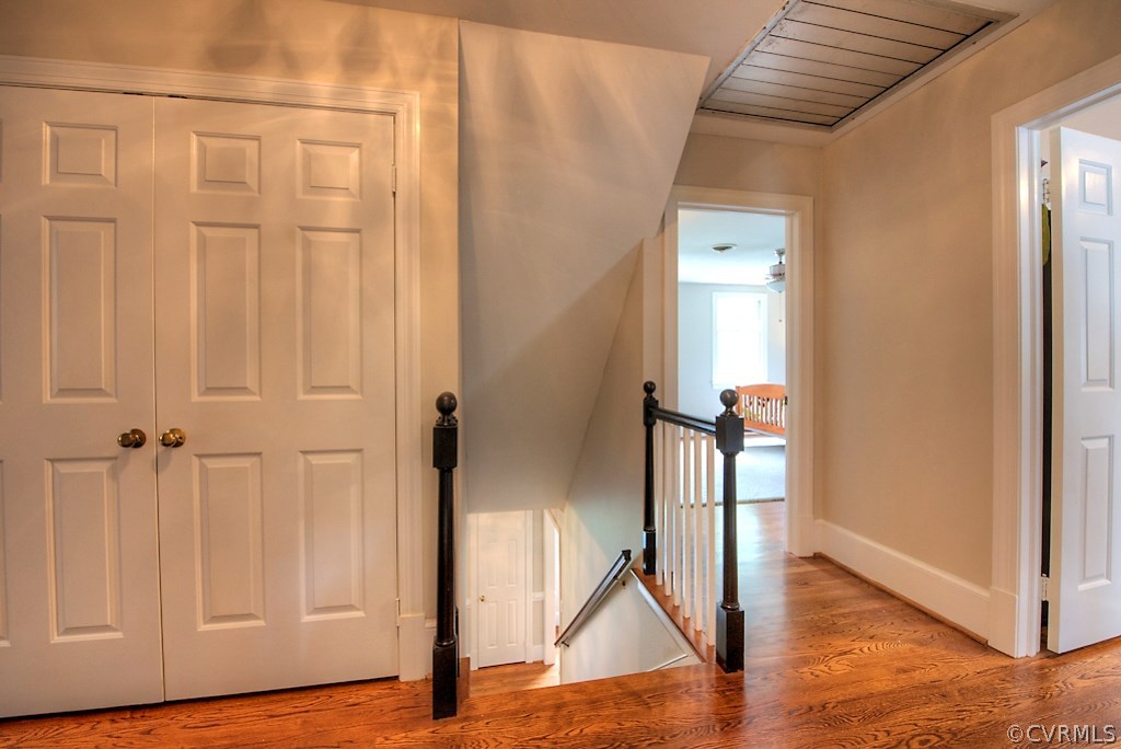 2600 Arrandell Road Midlothian, VA 23113 - Photo 26 of 45 a view of a hallway with wooden floor and entryway