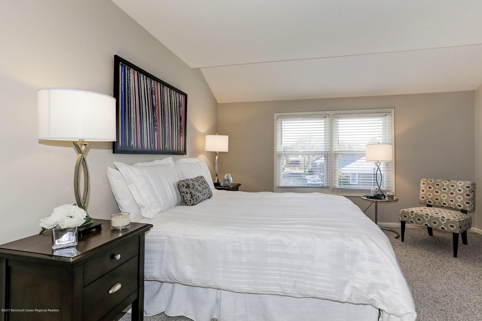 20 Pinckney Road, Unit B4 Red Bank, NJ 07701 - Photo 22 of 46 023_20_Pinckney_Road_B4_215450_292219