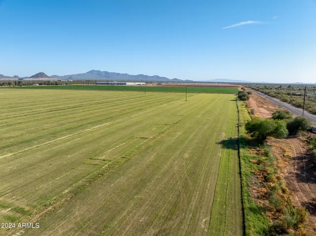 $8,775,000 | 135-acre West 135-acre W Twin Peaks & Clayton Roads, Tucson, AZ 85743