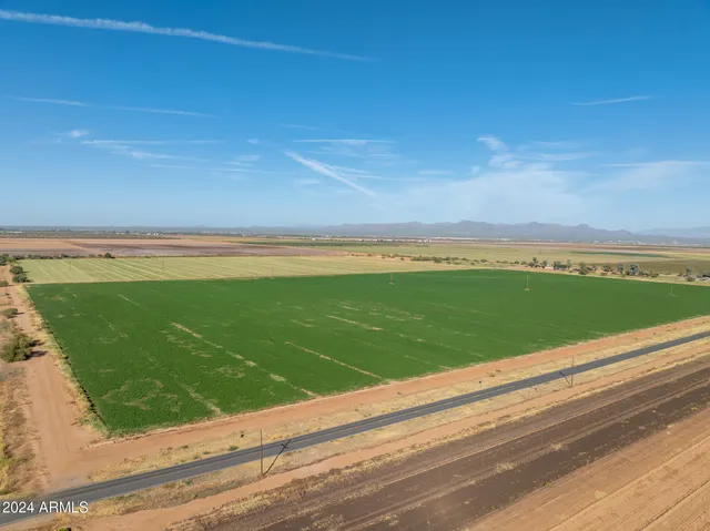 $8,775,000 | 135-acre West 135-acre W Twin Peaks & Clayton Roads, Tucson, AZ 85743