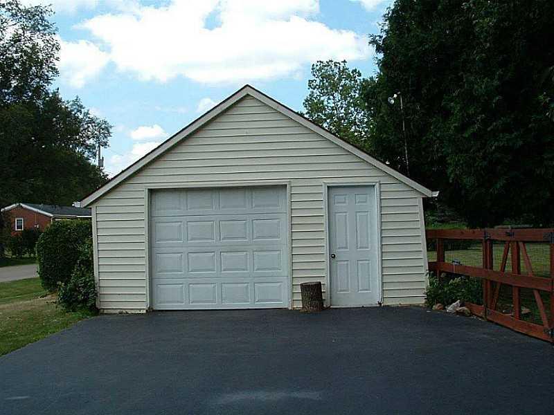 2619 Troy Road Springfield, OH 45504 - Photo 20 of 25