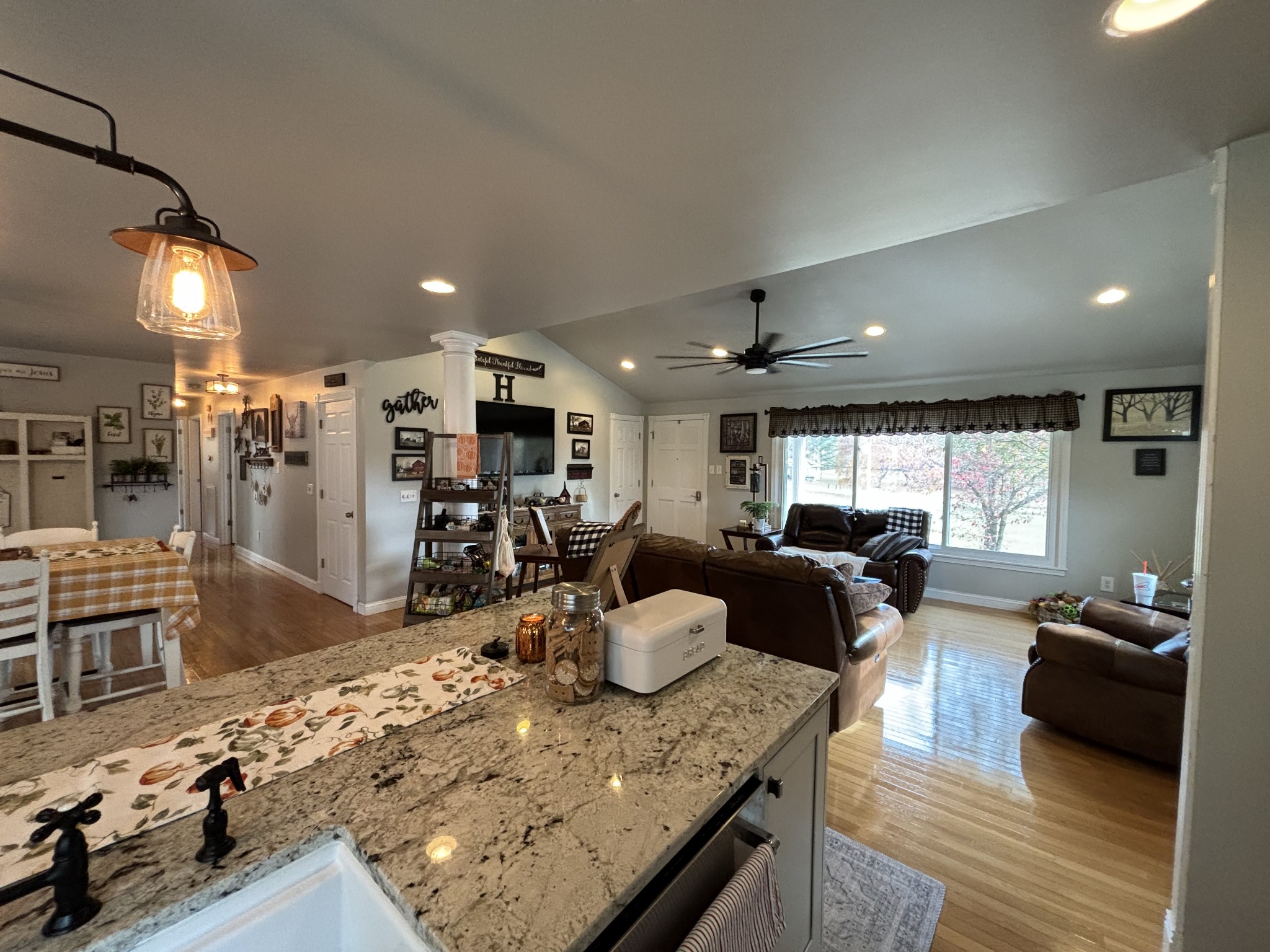 3250 Gimlet Road Lawrenceburg, TN 38464 - Photo 11 of 53 Gallery Image 11