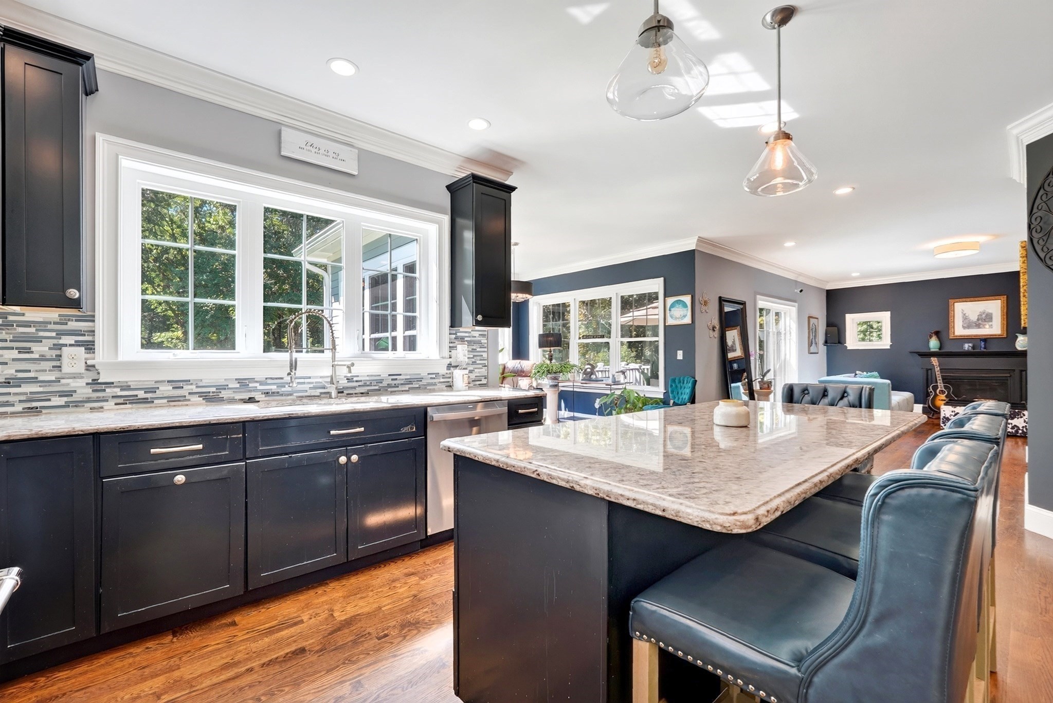 10 Dudley Road Bedford, MA 01730 - Photo 6 of 40 Gallery Image 6
