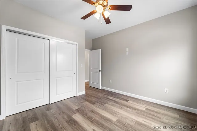 $359,000 | 5844 Horseshoe Bend Parkway, Four Seasons, MO 65049