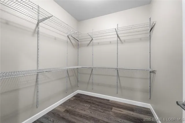 $359,000 | 5844 Horseshoe Bend Parkway, Four Seasons, MO 65049